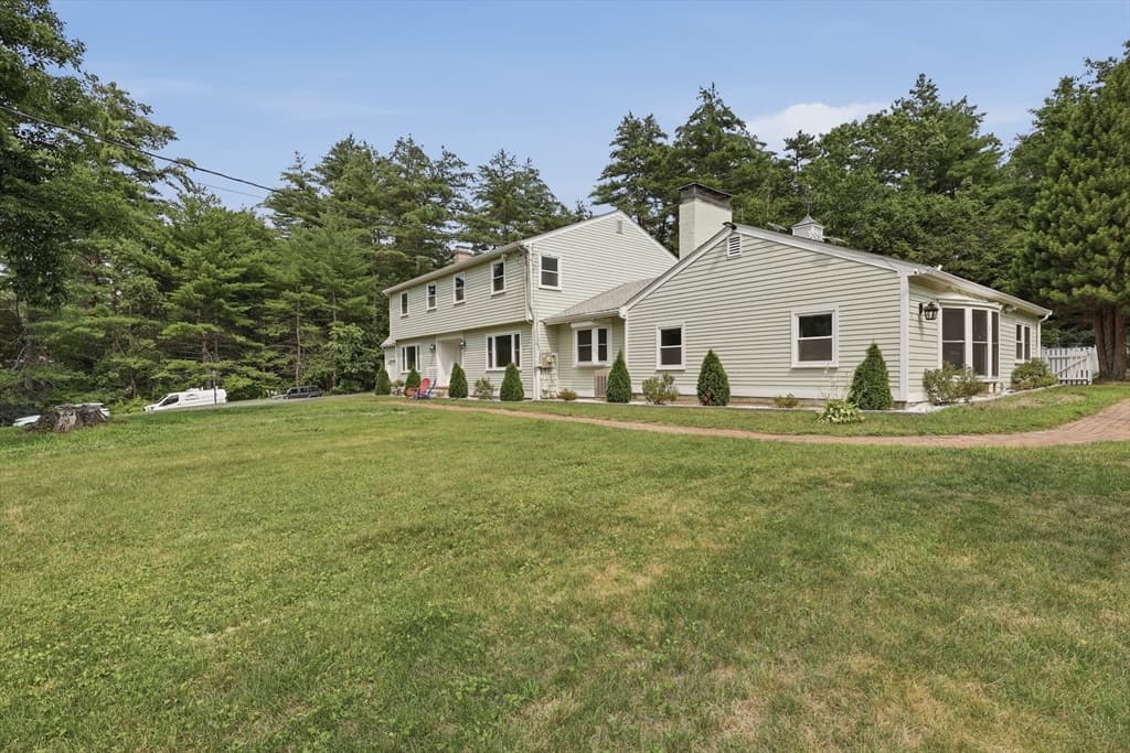 70 Newton Street, Northborough MA 01532 photo 2