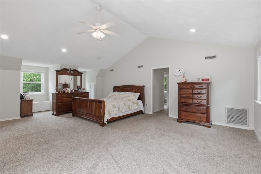 70 Newton Street, Northborough MA 01532 photo 16