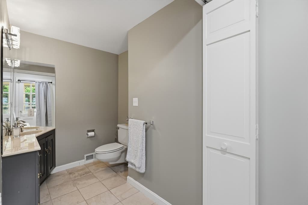 70 Newton Street, Northborough MA 01532 photo 24