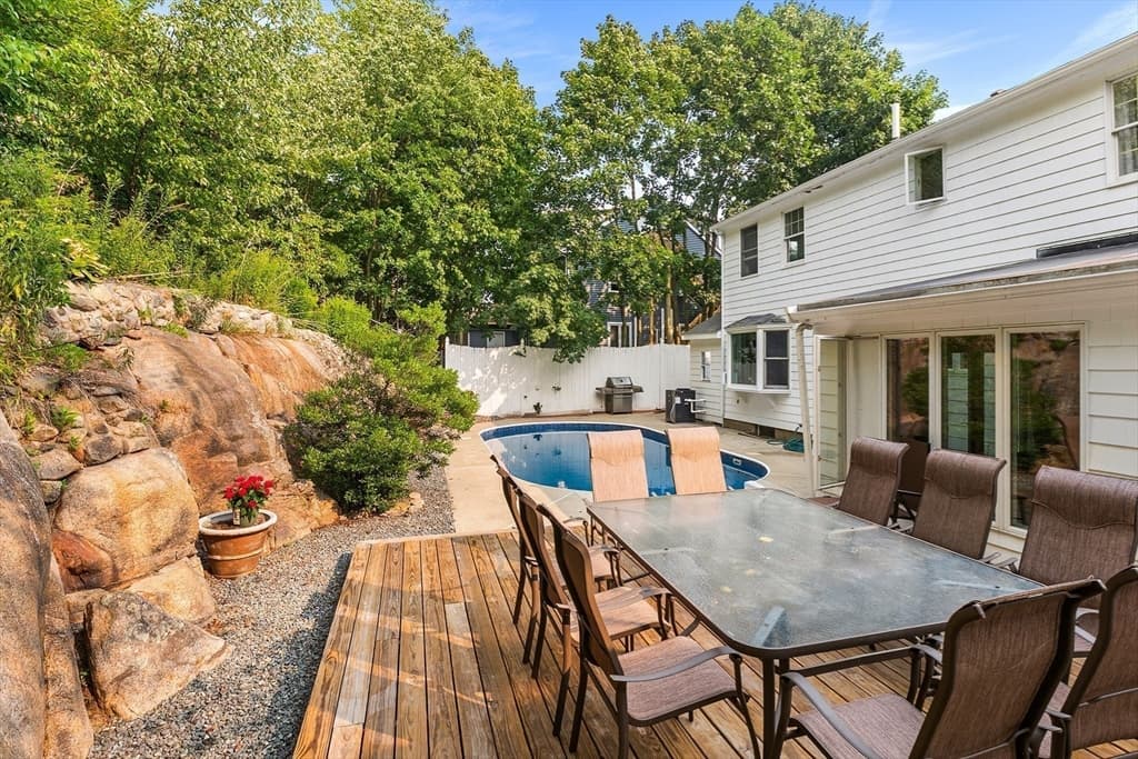 399 Cedar Brook Rd, Lynn MA 01904 photo 36