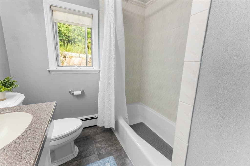 399 Cedar Brook Rd, Lynn MA 01904 photo 25