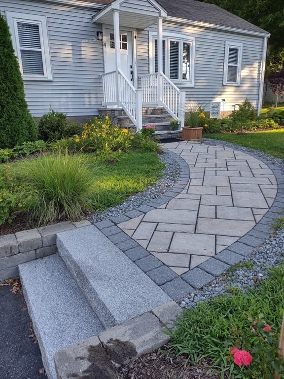 4 Glenwood Ave, Foxboro MA 02035 photo 2