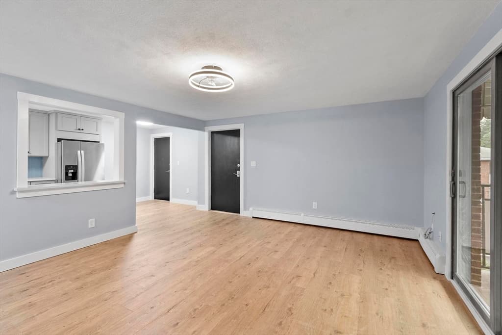 Condominium at 20 Colonial Drive # 10, Andover MA 01810, Andover, photo 12 of 30