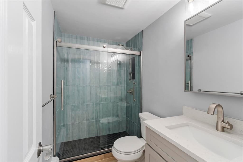 Condominium at 20 Colonial Drive # 10, Andover MA 01810, Andover, photo 15 of 30