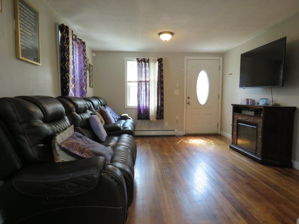 152 Drew Ave, Brockton MA 02302 photo 6