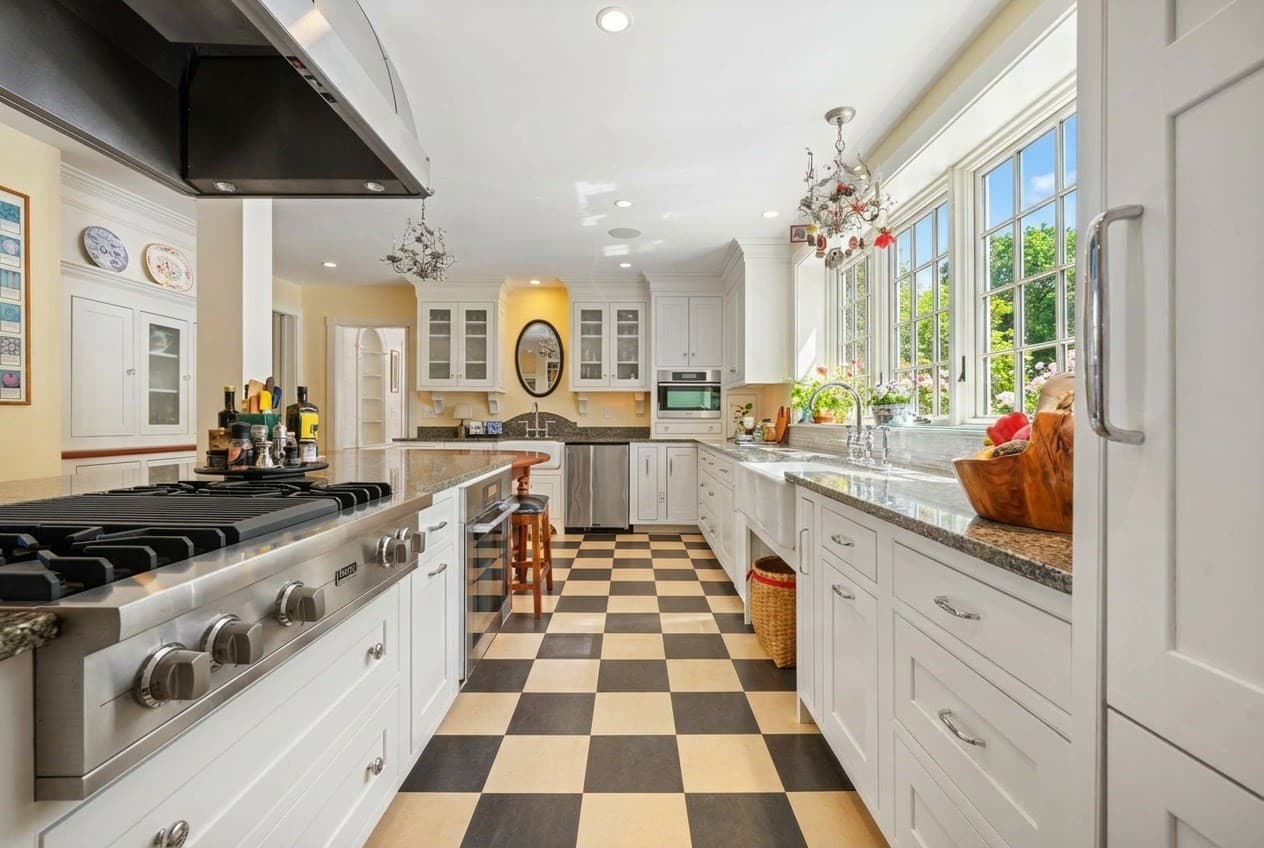 Single Family Residence at 1632 Canton Ave, Milton MA 02186, Milton, photo 9 of 24