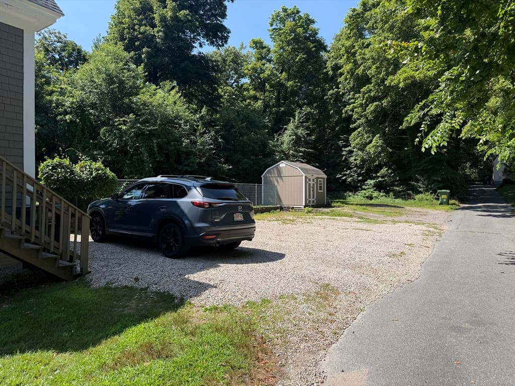 210 Court St, Plymouth MA 02360 photo 3