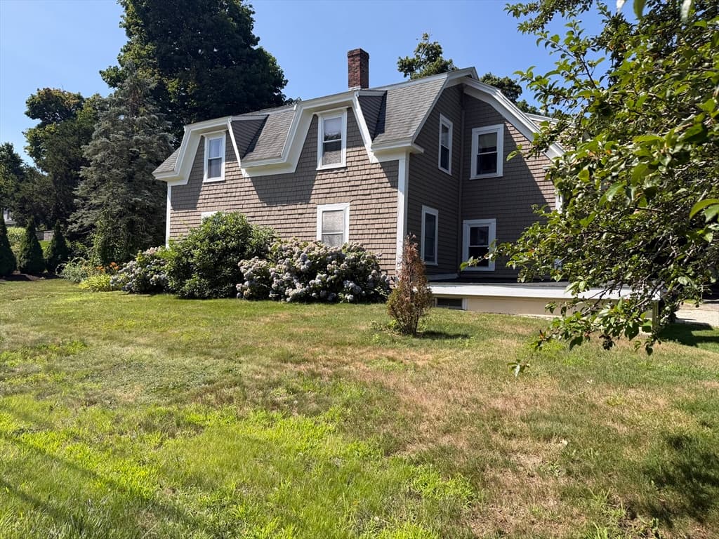 210 Court St, Plymouth MA 02360 photo 5