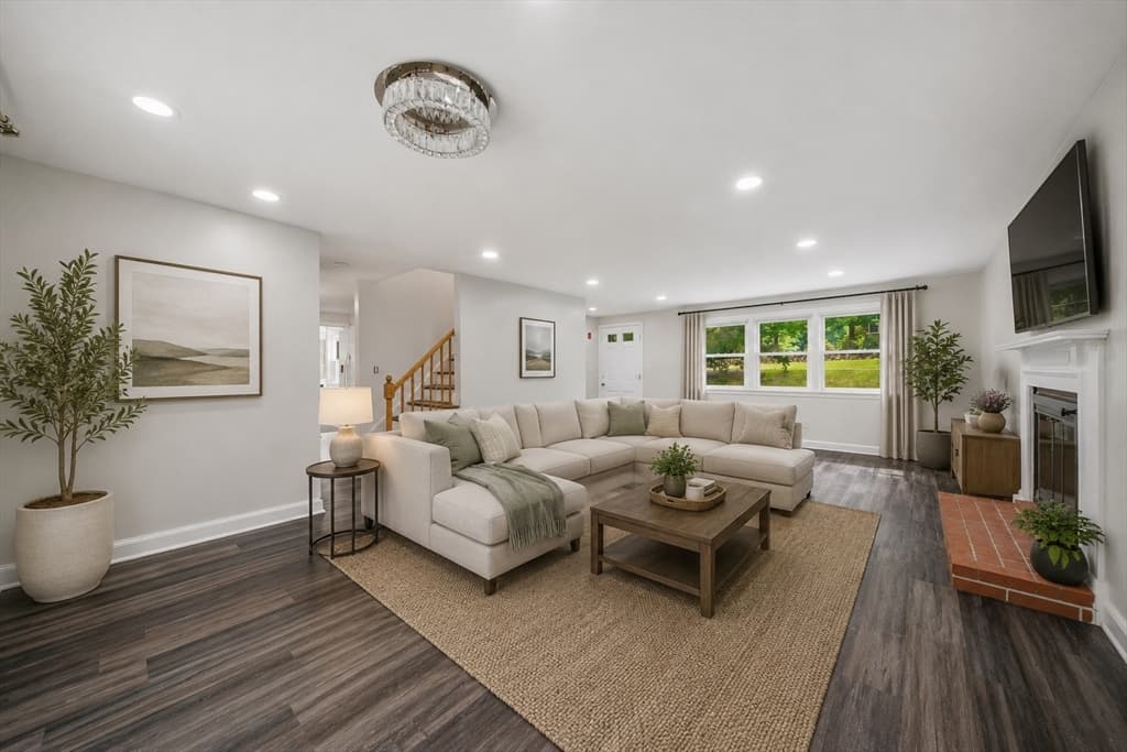 239 W Main St, Westborough MA 01581 photo 10