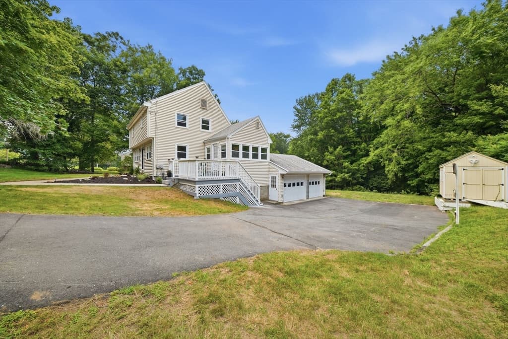239 W Main St, Westborough MA 01581 photo 4