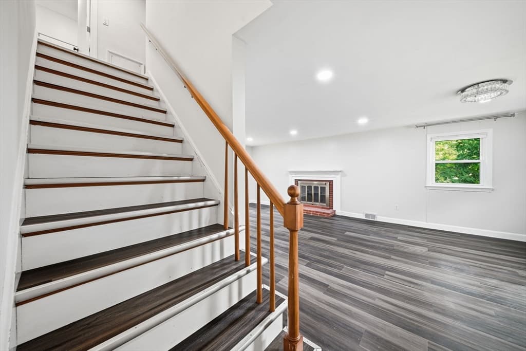 239 W Main St, Westborough MA 01581 photo 21