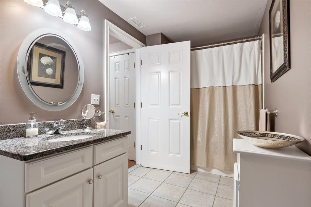 558 E Merrimack St # 34, Lowell MA 01852 photo 26