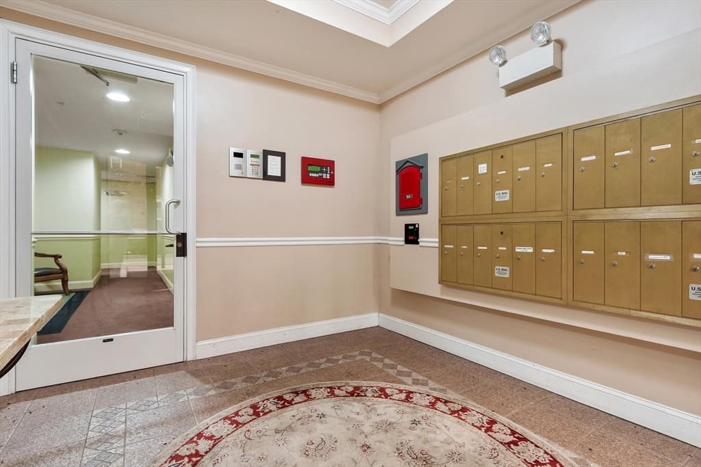 558 E Merrimack St # 34, Lowell MA 01852 photo 3