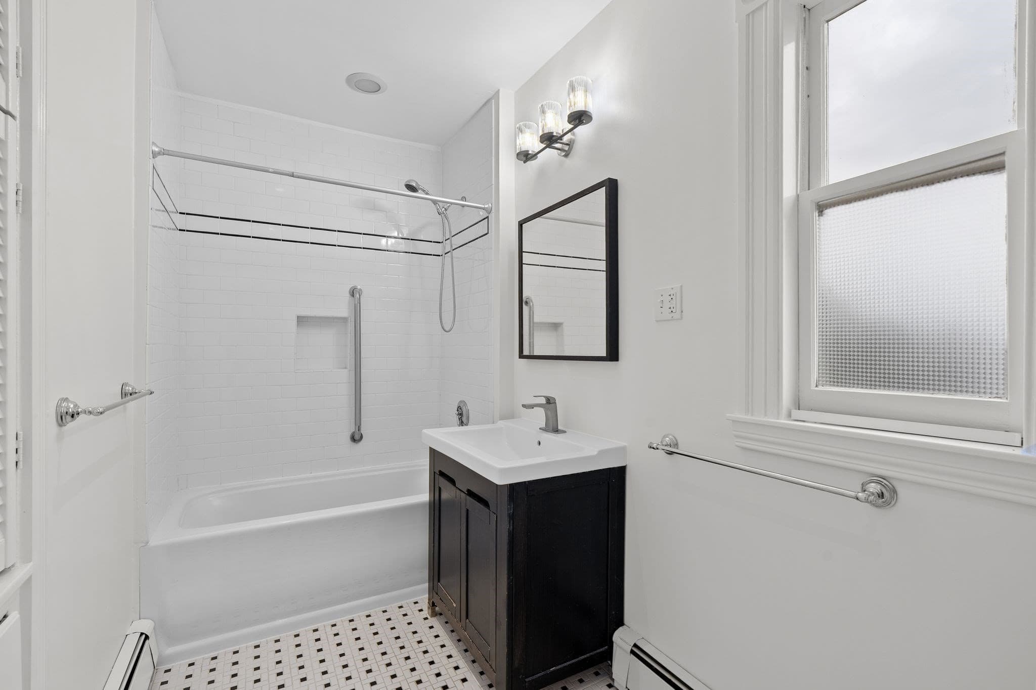 Multi Family at 17 Windermere Road, Boston MA 02125, Boston, photo 23 of 42