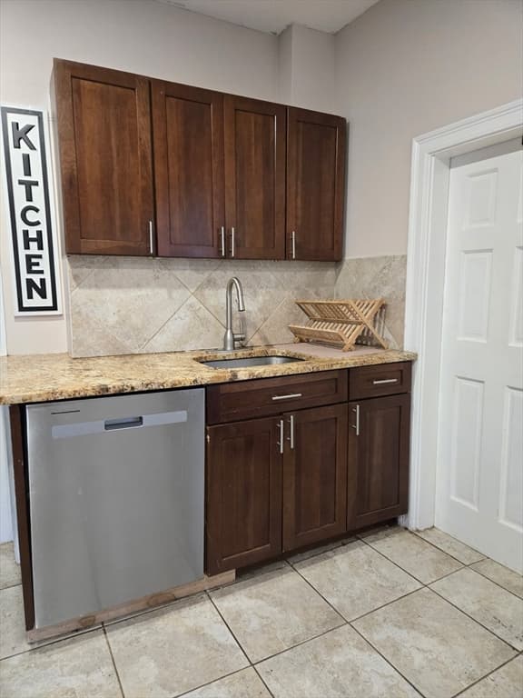 15 Wright St, Gardner MA 01440 photo 8