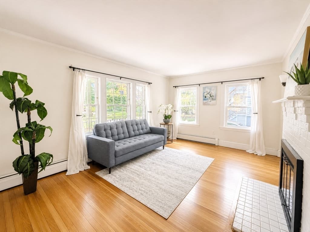 15 Woodbine Ter, Newton MA 02466 photo 6