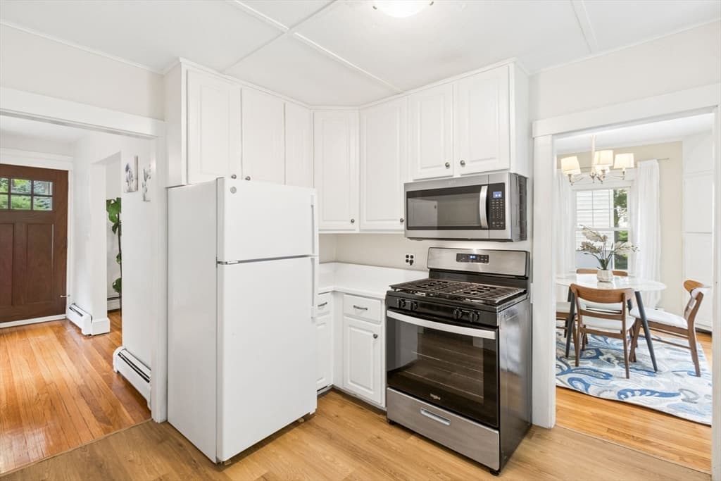 15 Woodbine Ter, Newton MA 02466 photo 10