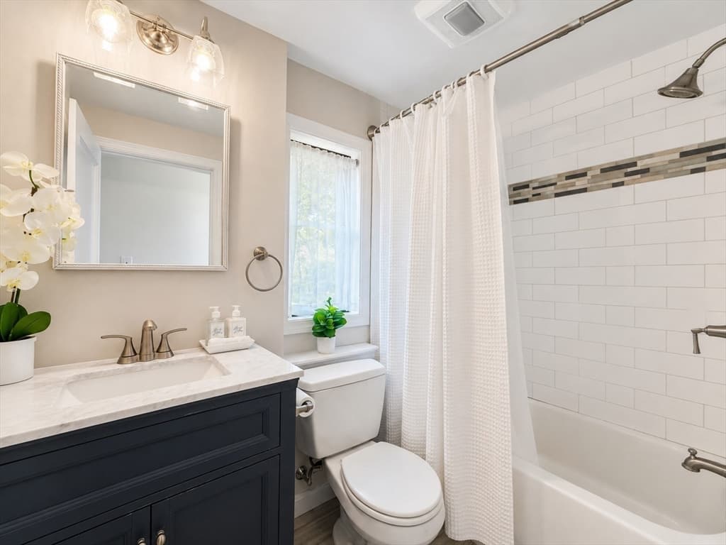 15 Woodbine Ter, Newton MA 02466 photo 14