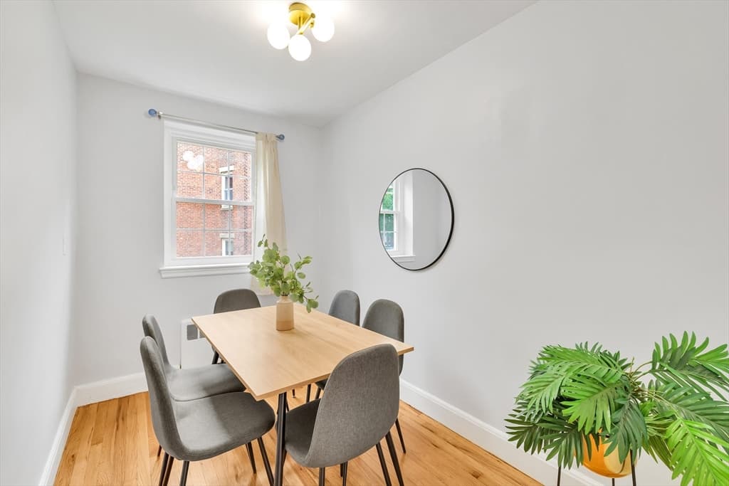 21 Englewood Ave # 2, Brookline MA 02445 photo 5