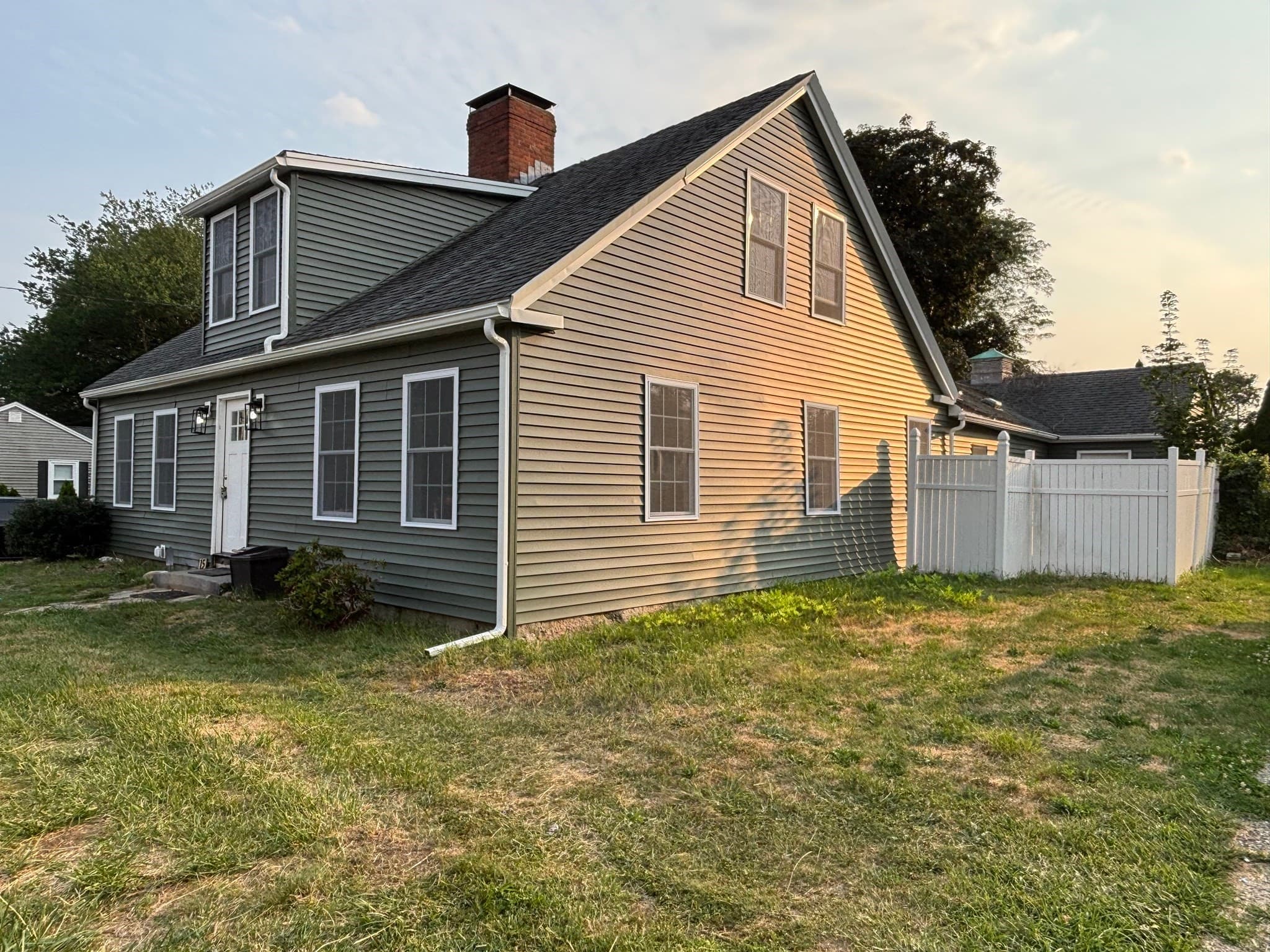 Single Family Residence at 15 Quincy St, Brockton MA 02302, photo 2 of 21