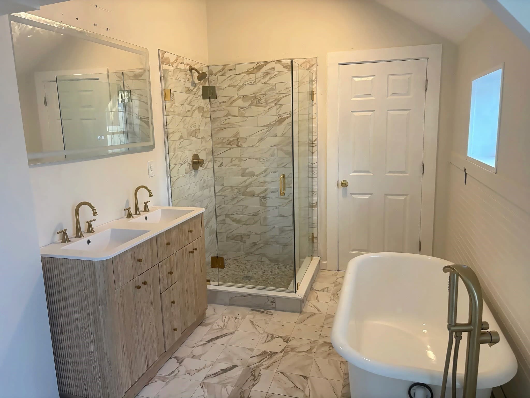Single Family Residence at 15 Quincy St, Brockton MA 02302, photo 6 of 21