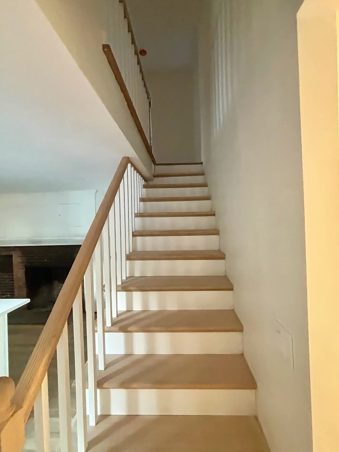 Single Family Residence at 15 Quincy St, Brockton MA 02302, photo 8 of 21