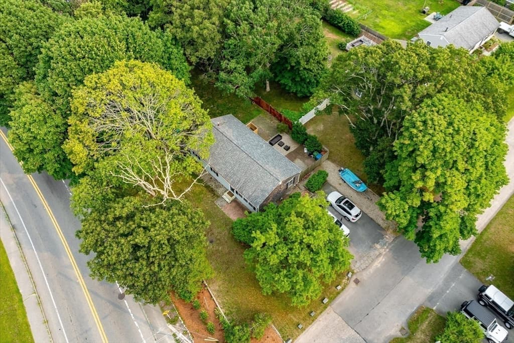 579 E Falmouth Hwy, Falmouth MA 02536 photo 14
