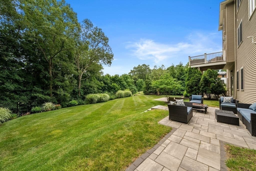 126 Walnut St # 126, Wellesley MA 02481 photo 36
