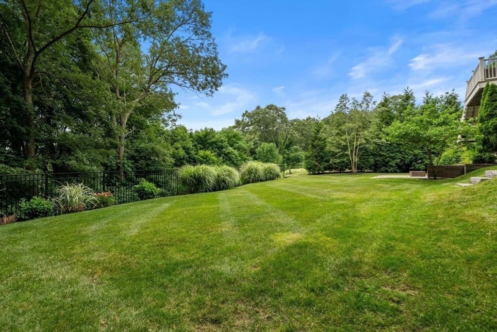 126 Walnut St # 126, Wellesley MA 02481 photo 37