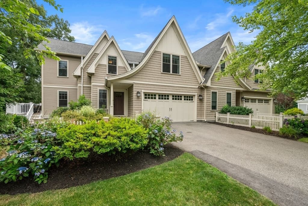 126 Walnut St # 126, Wellesley MA 02481 photo 39
