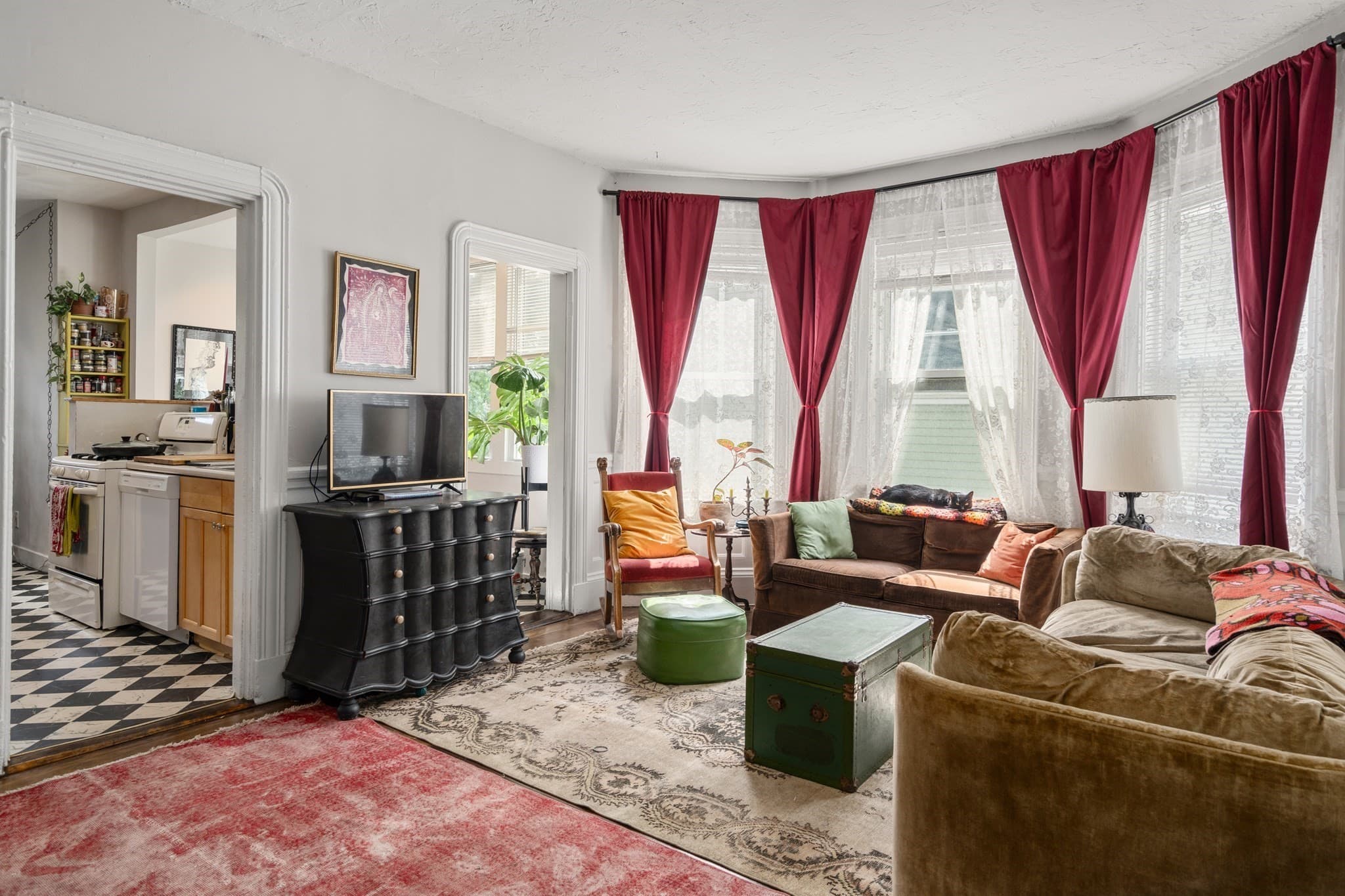 3 Family at 32 Gordon Street, Boston MA 02134, photo 9 of 32
