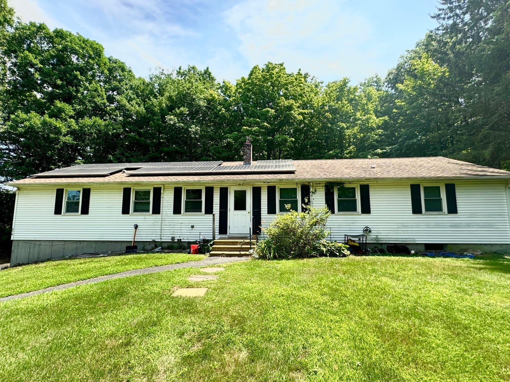 579 Pulpit Hill Rd, Amherst MA 01002