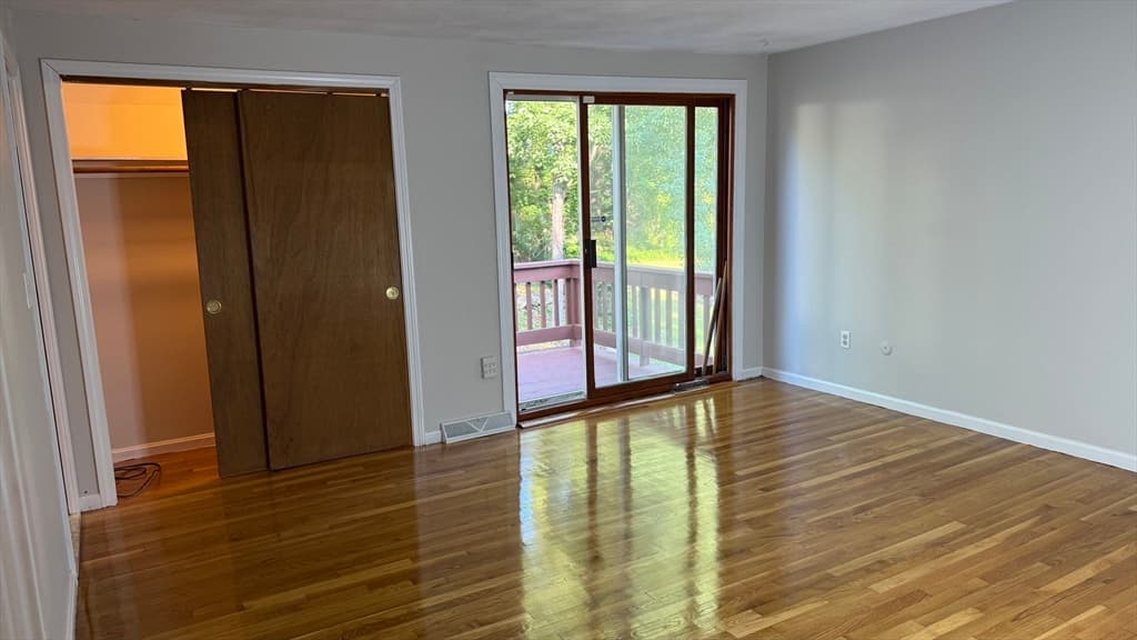 48 Badger Rd, Framingham MA 01702 photo 13