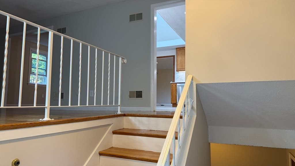 48 Badger Rd, Framingham MA 01702 photo 22