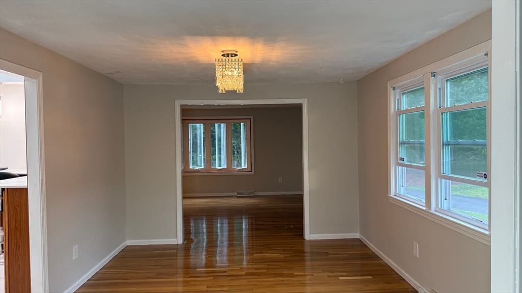48 Badger Rd, Framingham MA 01702 photo 11