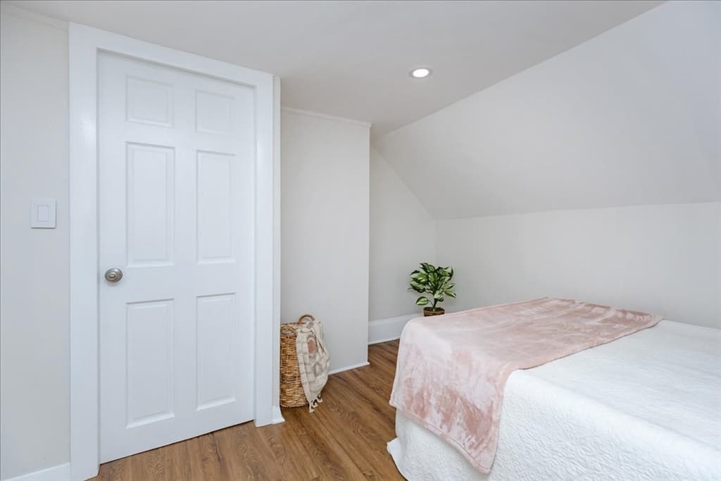 70 Glenwood Street, Lynn MA 01902 photo 29