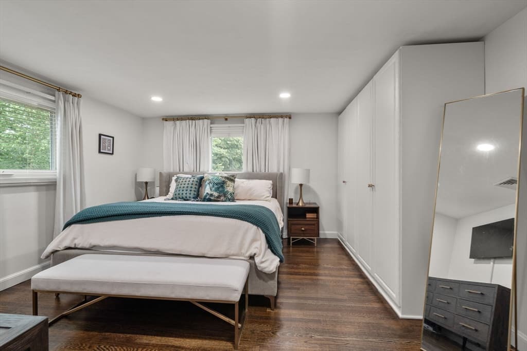 150 Woodbine Circle, Needham MA 02494 photo 9