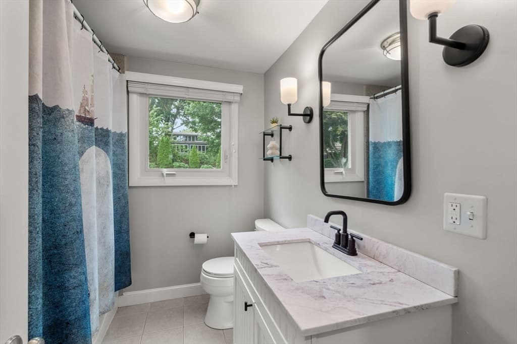 150 Woodbine Circle, Needham MA 02494 photo 10