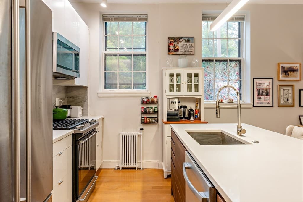 Condominium at 4 Kilsyth Terrace # 14, Boston MA 02135, photo 2 of 19