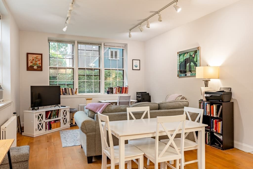Condominium at 4 Kilsyth Terrace # 14, Boston MA 02135, photo 5 of 19
