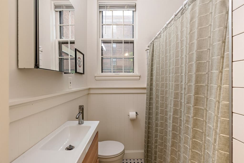 Condominium at 4 Kilsyth Terrace # 14, Boston MA 02135, photo 14 of 19
