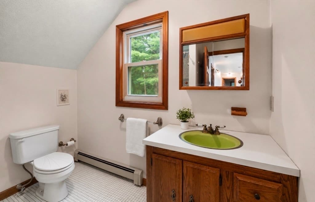 40 Clear Pond Rd, Lakeville MA 02347 photo 23