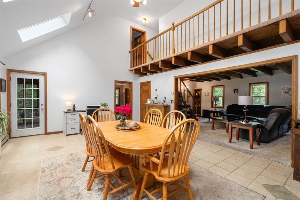 40 Clear Pond Rd, Lakeville MA 02347 photo 12