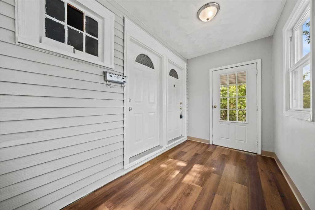 Multi Family at 391 Poplar St, Boston MA 02131, Boston, photo 10 of 16