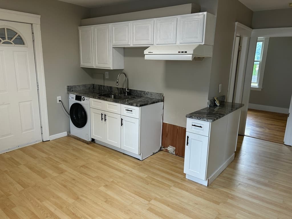 16 Northboro St, Worcester MA 01604 photo 6