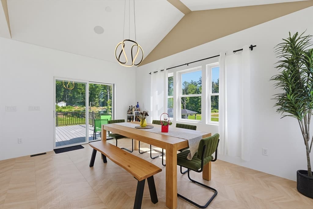 Single Family Residence at 2 Vine St, Wrentham MA 02093, Wrentham, photo 10 of 41