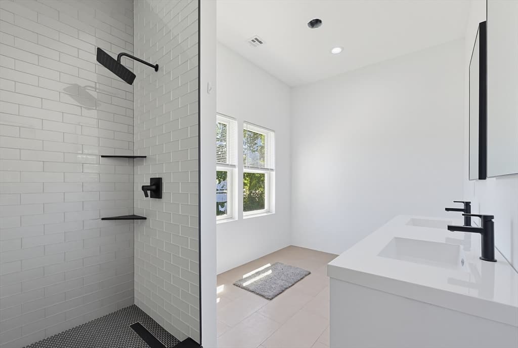 Single Family Residence at 2 Vine St, Wrentham MA 02093, Wrentham, photo 25 of 41