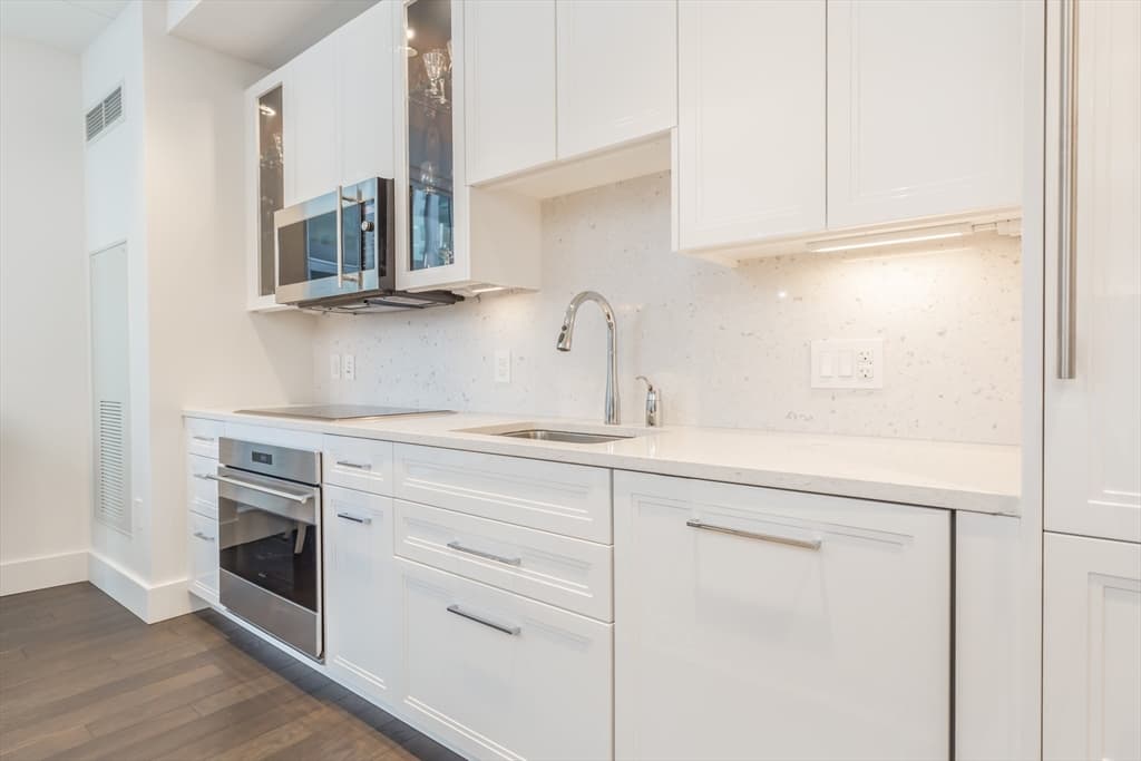 Condominium at 22 Liberty Dr # 2L, Boston MA 02210, Boston, photo 3 of 13