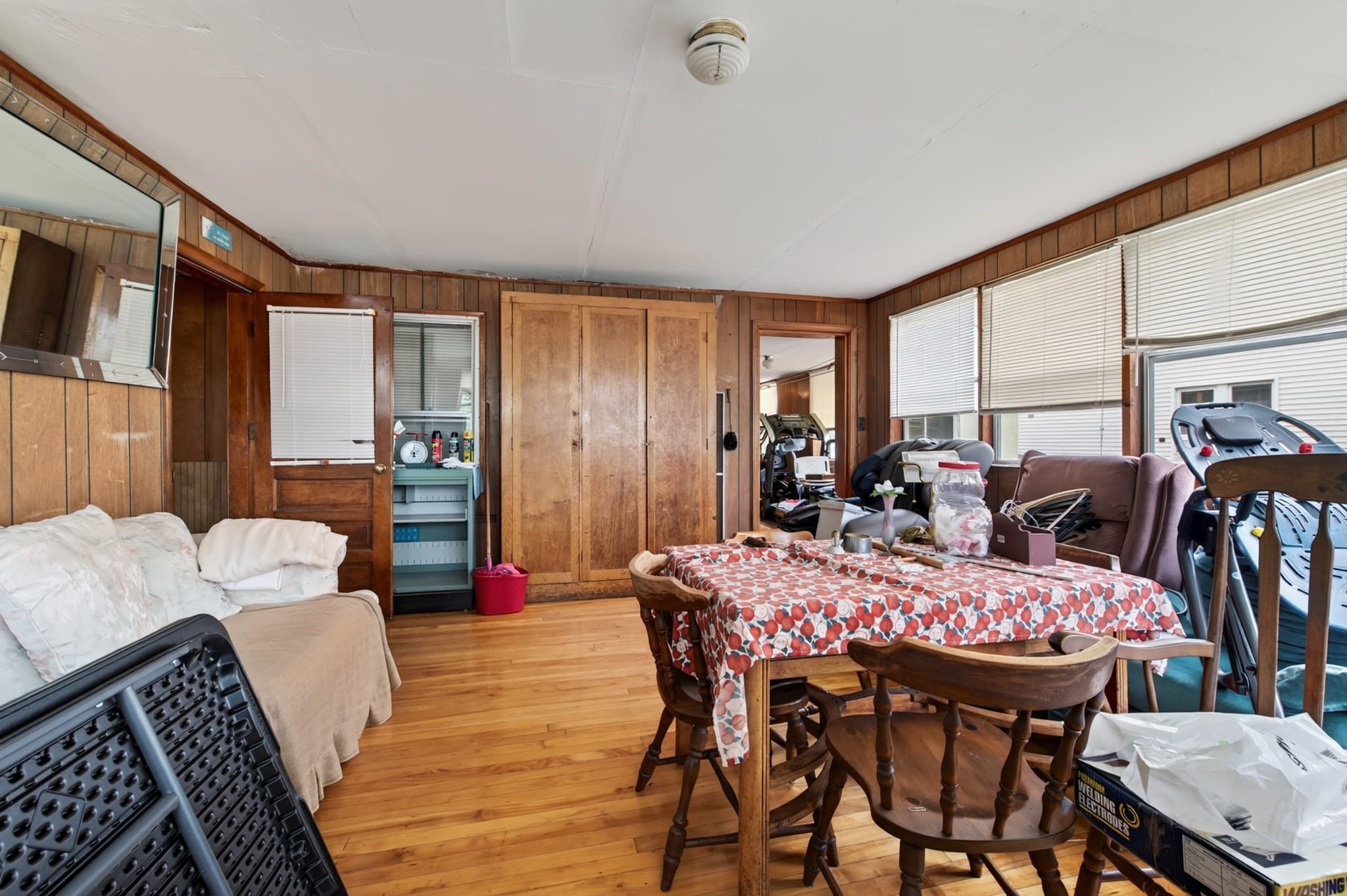 Multi Family at 59 Orient St, Worcester MA 01604, Worcester, photo 6 of 42