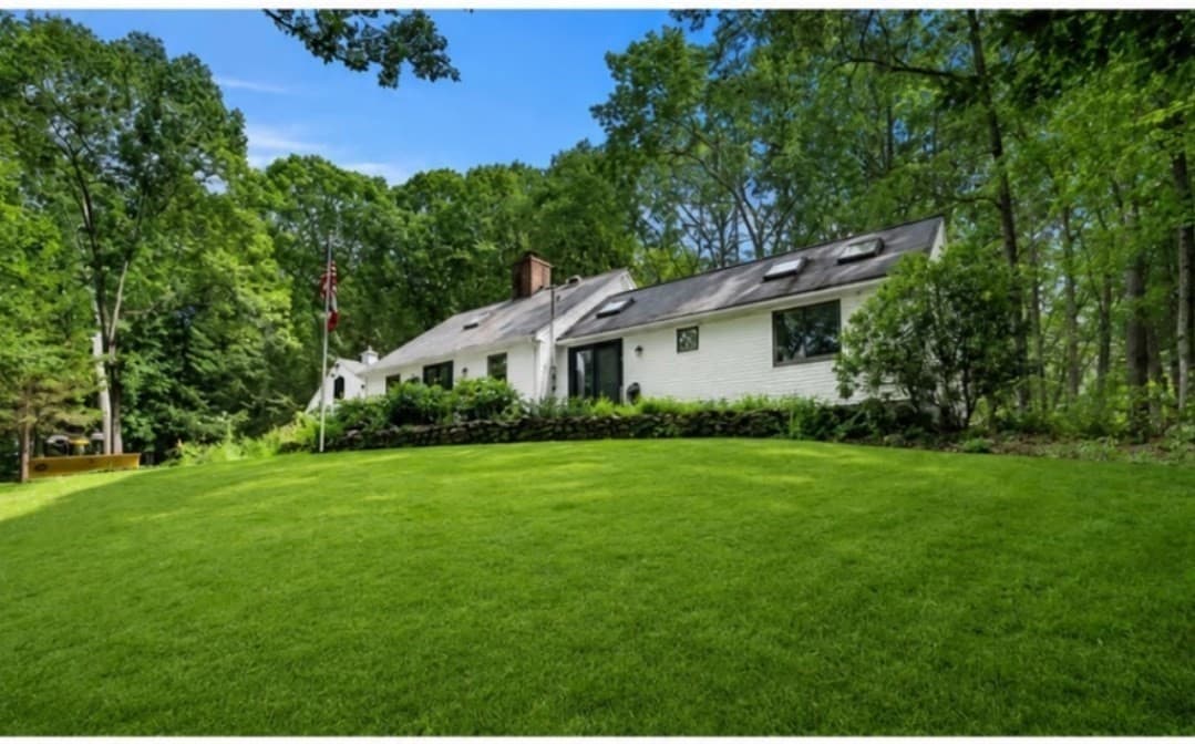 536 Ipswich Rd, Boxford MA 01921